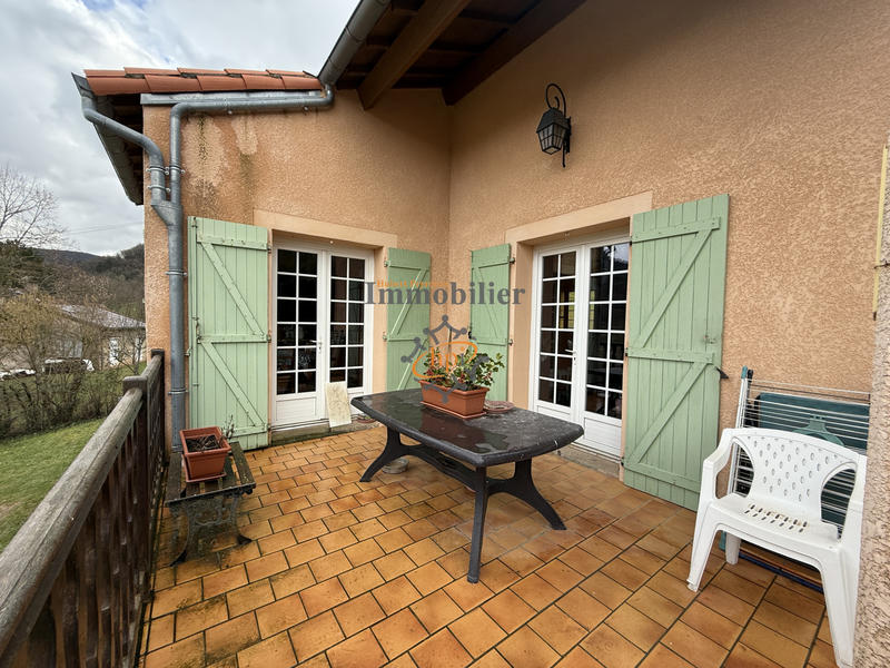 Maison - 102 m² - 5 pièces