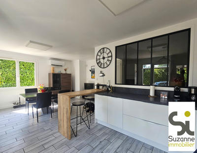 Maison - 138 m² - 6 pièces