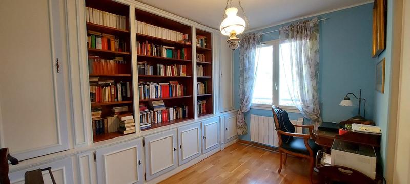 Villa - 209 m² - 8 pièces