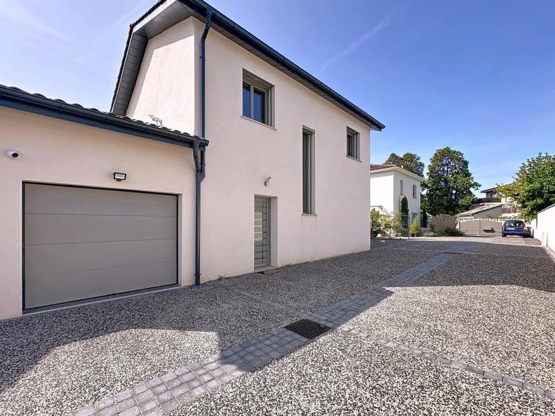 Villa - 125 m² - 5 pièces