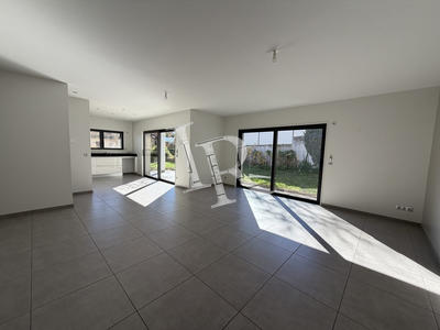 Appartement - 130 m² - 5 pièces