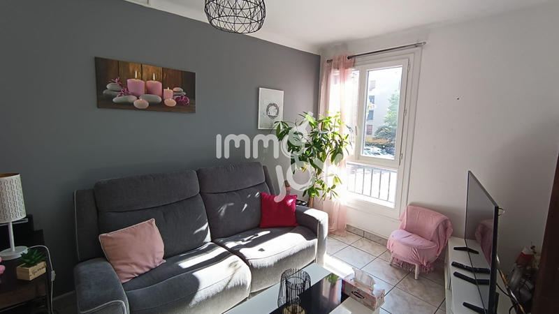 Appartement - 82 m² - 4 pièces
