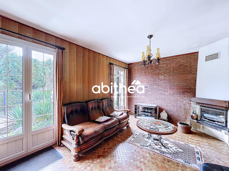 Maison - 85 m² - 5 pièces