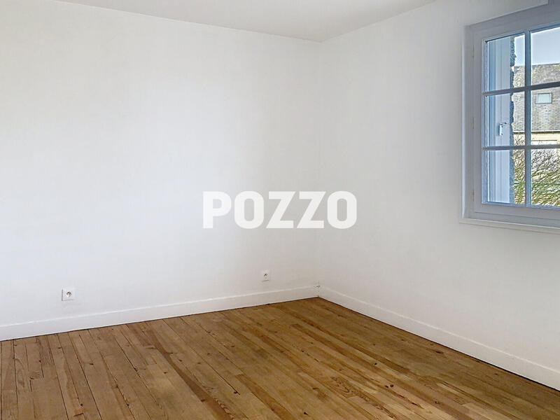 Maison - 104 m² - 5 pièces