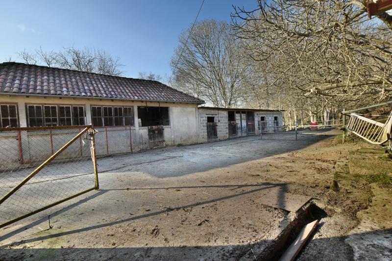 Ferme - 319 m² - 11 pièces
