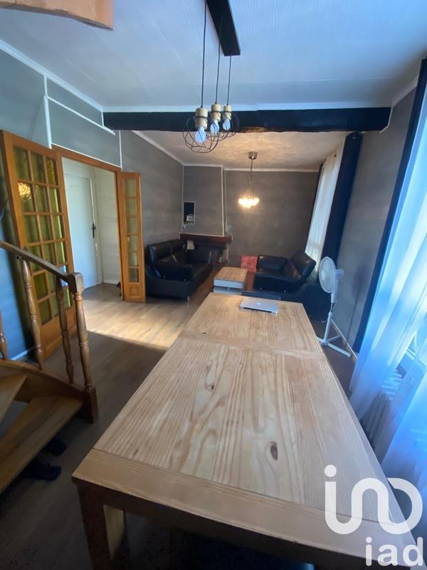 Maison - 92 m² - 5 pièces