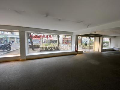 Local commercial - 99 m²