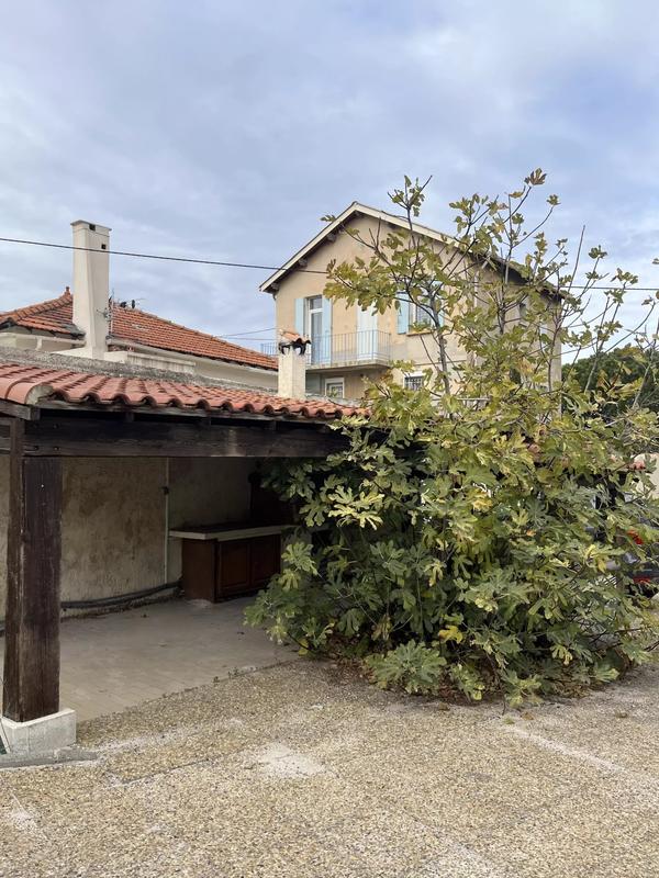 Immeuble - 270 m² - 12 pièces