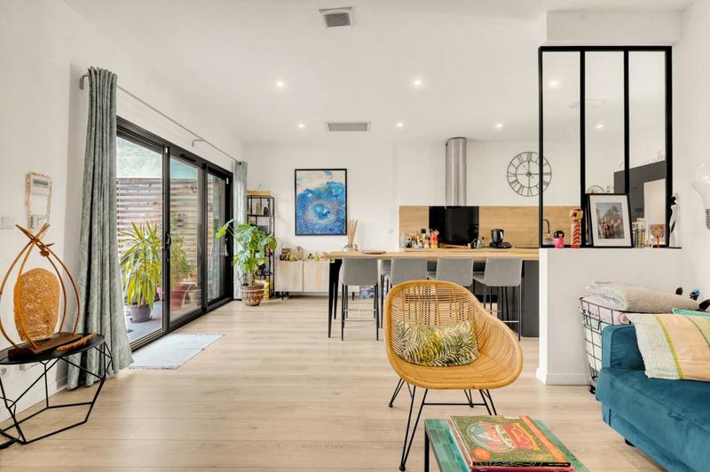 Appartement - 62 m² - 2 pièces