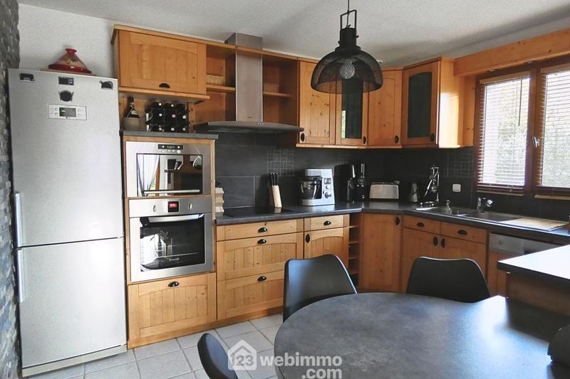 Maison - 89 m² - 4 pièces