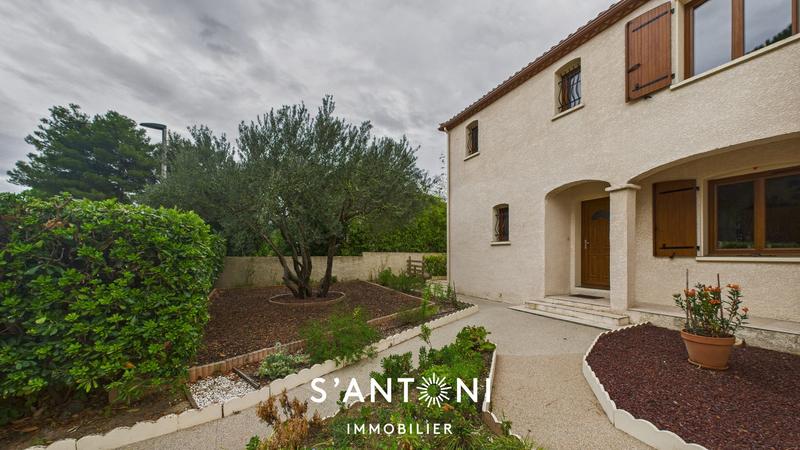 Maison - 150 m² - 7 pièces