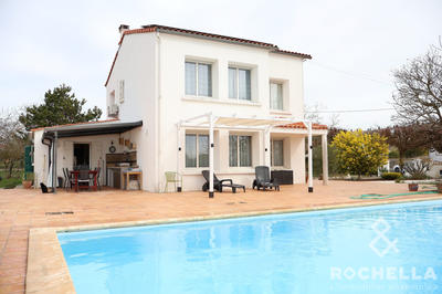 Maison contemporaine - 140 m² - 6 pièces