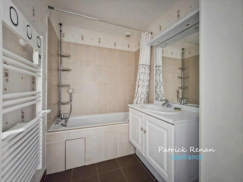 Maison - 101 m² - 5 pièces