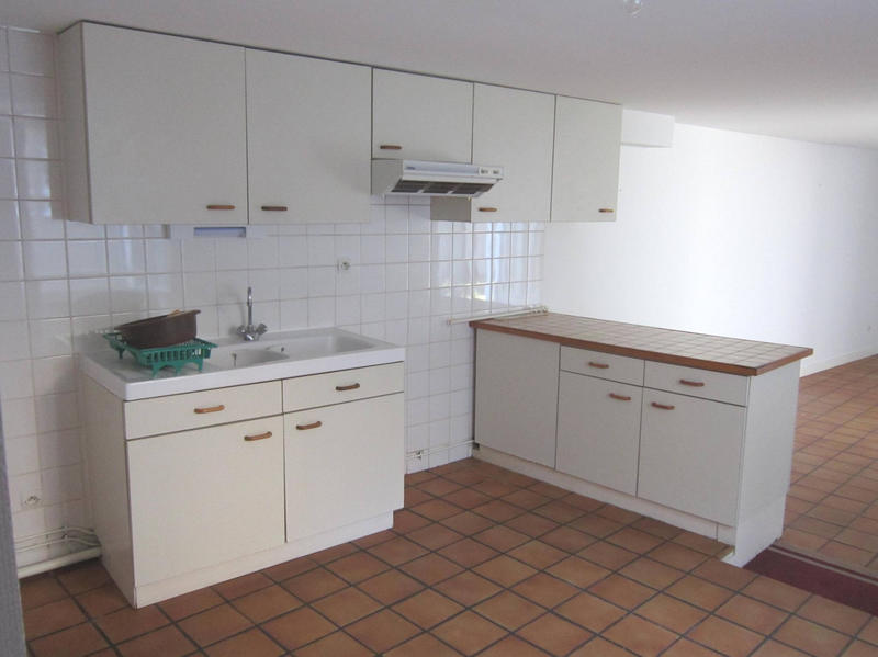 Appartement - 85 m² - 3 pièces