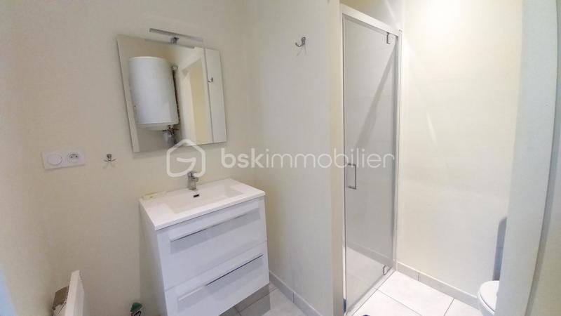 Maison en pierre - 171 m² - 8 pièces