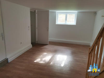 Maison - 94 m² - 5 pièces