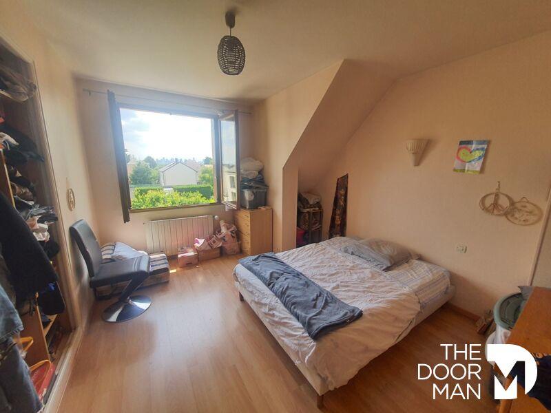 Maison - 145 m² - 7 pièces