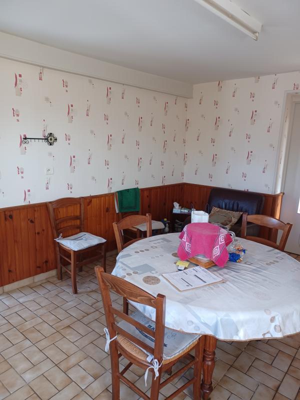 Propriété - 6 400 m² - 5 pièces