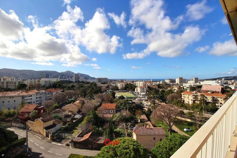 Appartement - 99 m² - 4 pièces