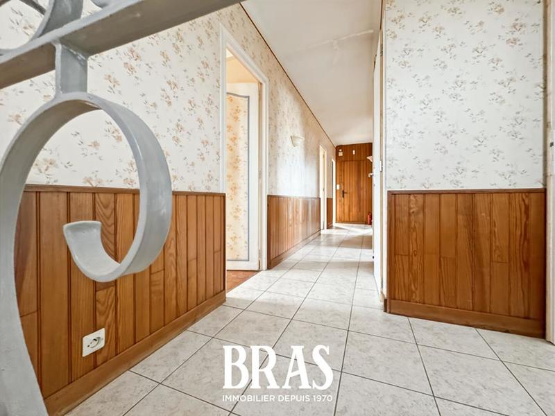 Maison - 149 m² - 7 pièces