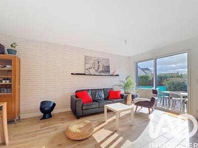 Maison - 94 m² - 5 pièces