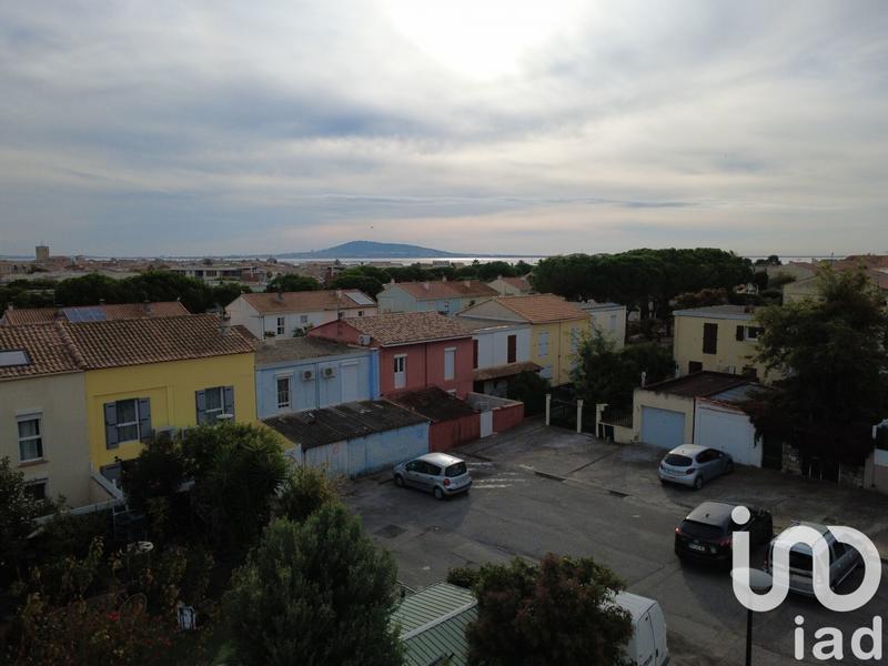 Maison - 96 m² - 5 pièces