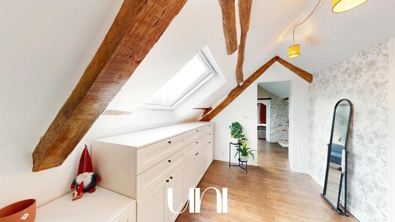 Maison - 88 m² - 4 pièces