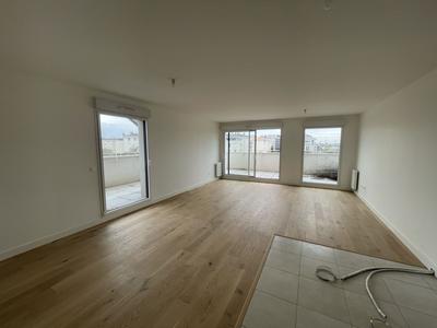 Appartement - 87 m² - 4 pièces