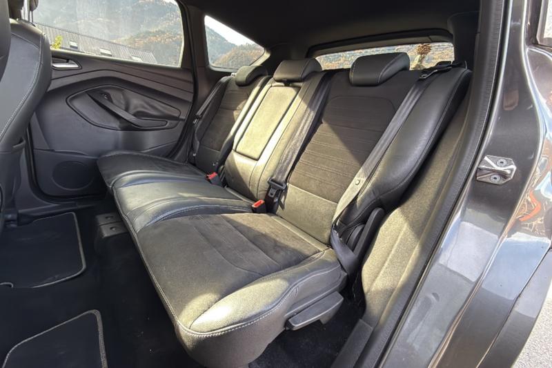 Ford Kuga Tdci 180 St-Line 4x4 Bva