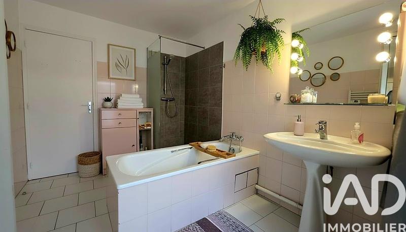 Appartement - 105 m² - 3 pièces