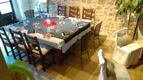 Domaine Conscience.Chambres. Séminaires