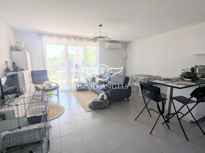 Appartement - 79 m² - 4 pièces