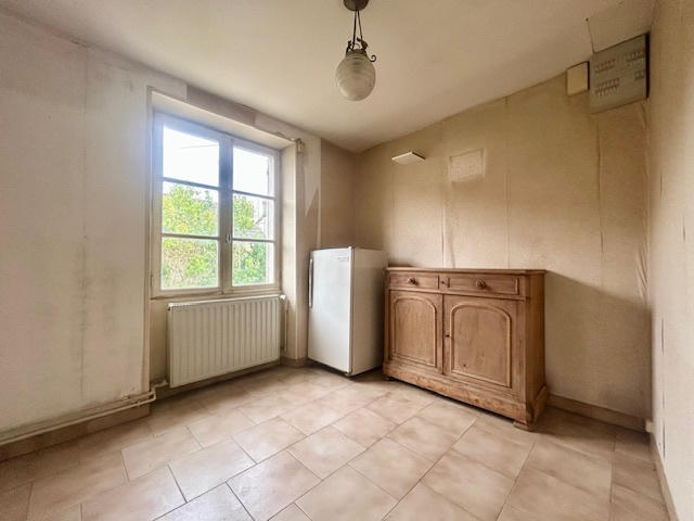 Propriété - 246 m² - 7 pièces