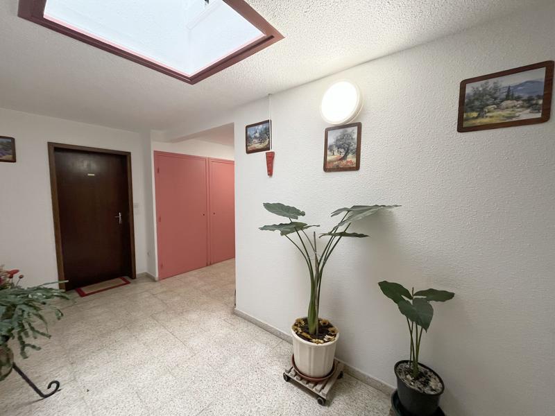 Appartement - 95 m² - 8 pièces