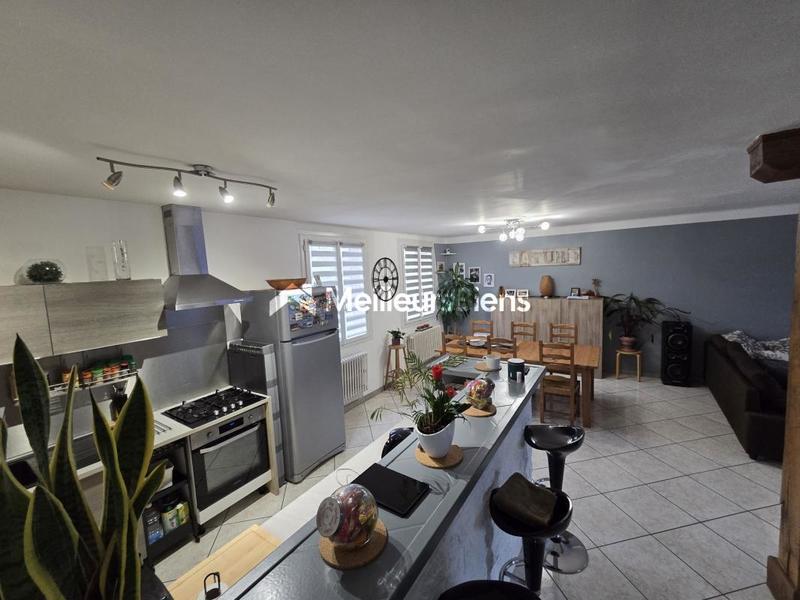 Maison - 115 m² - 6 pièces