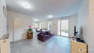 Maison - 90 m² - 4 pièces