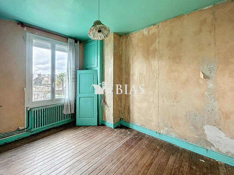 Maison - 145 m² - 7 pièces