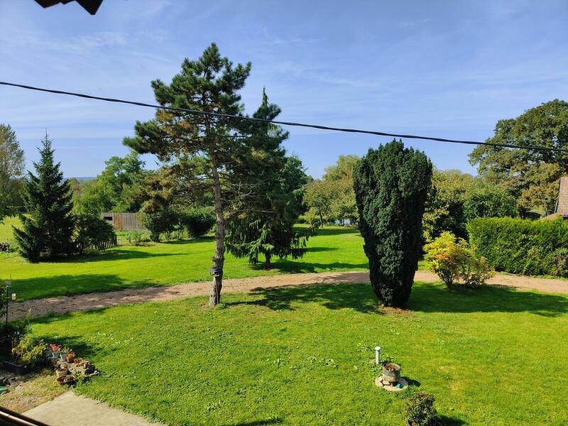 Maison - 222 m² - 9 pièces