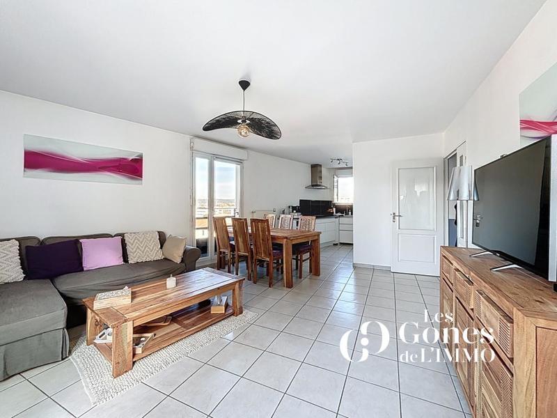 Appartement - 83 m² - 4 pièces