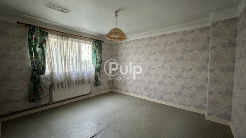 Maison - 82 m² - 5 pièces