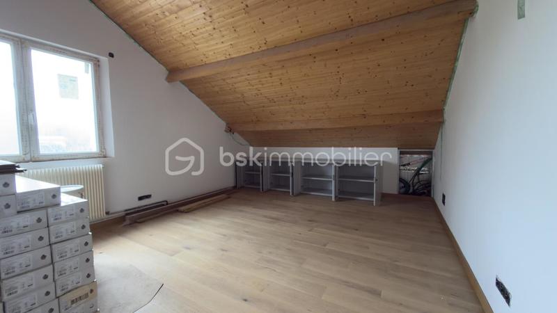 Maison - 136 m² - 6 pièces