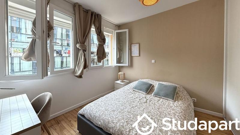 Chambre - 67 m² - 1 pièce