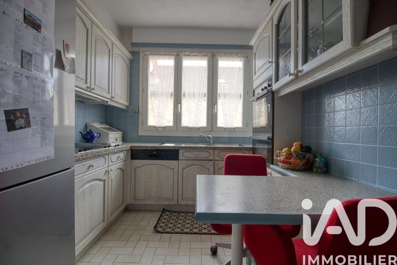 Maison - 93 m² - 4 pièces