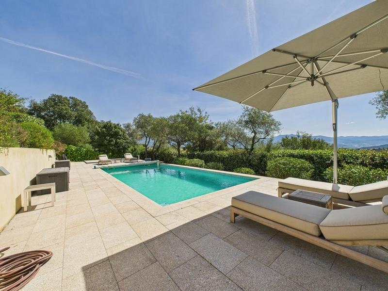 Maison - 167 m² - 5 pièces