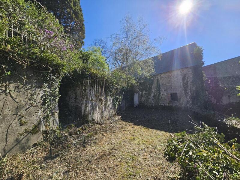 Maison - 140 m² - 1 pièce