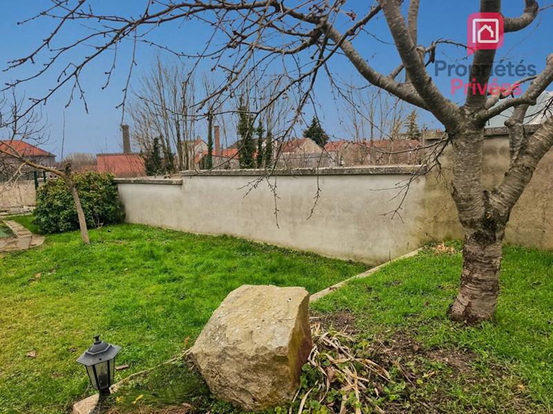 Maison - 143 m² - 6 pièces