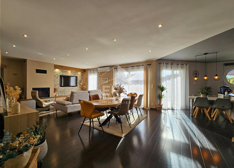 Maison - 132 m² - 5 pièces