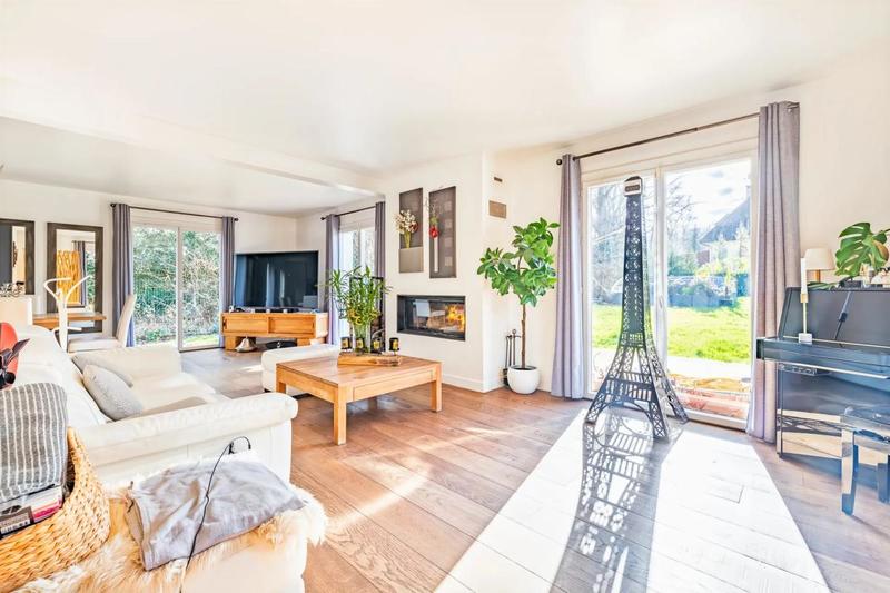 Maison - 176 m² - 6 pièces