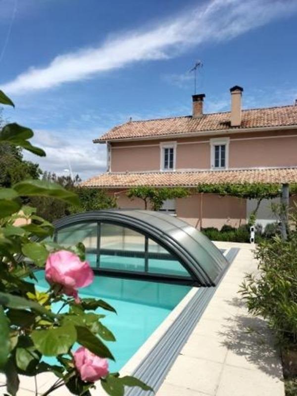 Maison - 205 m² - 9 pièces