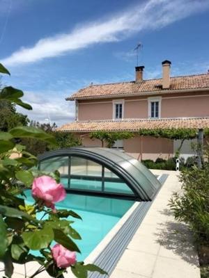 Maison - 205 m² - 9 pièces